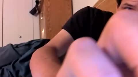 Snapshot of xxxfredmtlxxx chatting on August 3, 1:04 am xxfredmtl18xx online show from August 3, 1:04 am