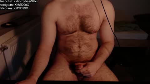 Snapshot of xxxhornybear99xxx chatting on October 11, 5:55 pm Matthias online show from October 11, 5:55 pm