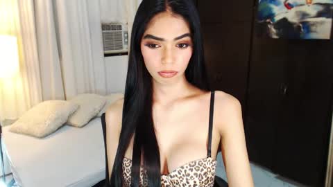 xxxjaneheavensxxx online show from May 12, 6:27 pm