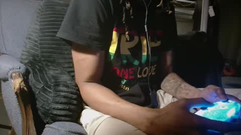 Snapshot of xxxjrstrokesxxx chatting on February 12, 12:38 am xxxjrstrokesxxx online show from February 12, 12:38 am