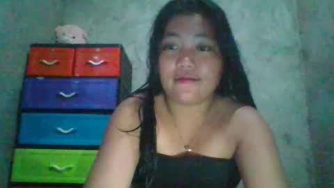 xxxnickxxx25 online show from December 1, 3:44 am