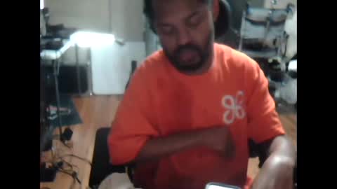 Snapshot of xxxonwheelz chatting on September 23, 6:44 pm xxxonwheelz online show from September 23, 6:44 pm