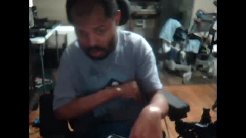 xxxonwheelz online show from September 26, 9:41 pm