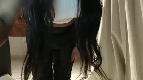 Snapshot of xxxroxanna chatting on March 4, 5:30 pm xxxroxanna online show from March 4, 5:30 pm