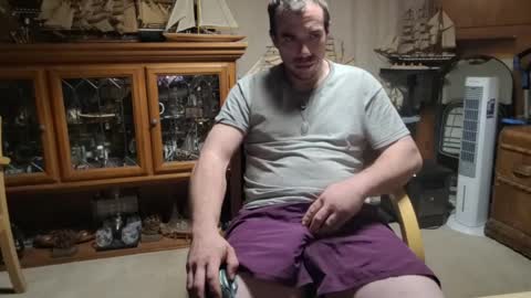 ScubaSteve online show from April 10, 5:34 am