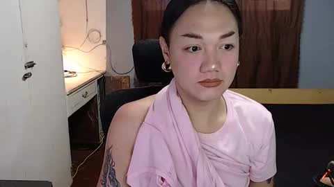 Snapshot of xxxsexydollxxx chatting on May 2, 2:38 am Melissa online show from May 2, 2:38 am