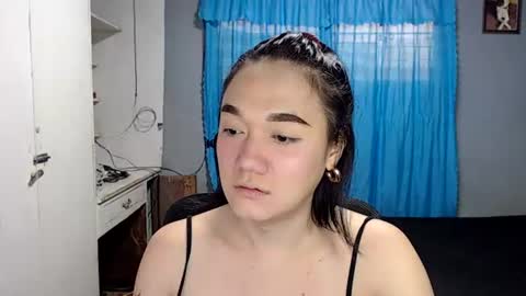 Melissa online show from July 30, 3:27 am