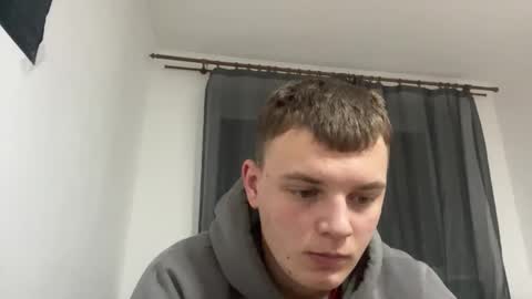 Leo online show from February 11, 8:14 pm