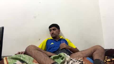 Snapshot of y0ungwithbrowndick chatting on March 9, 11:35 pm BROWN DICK online show from March 9, 11:35 pm