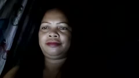 yadly143 online show from May 27, 8:28 pm