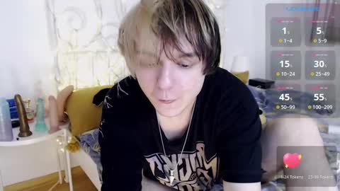 Snapshot of yakhont chatting on February 25, 5:15 pm Yanar online show from February 25, 5:15 pm