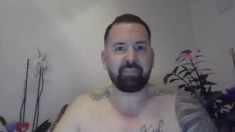 yakijoe online show from April 17, 9:51 pm