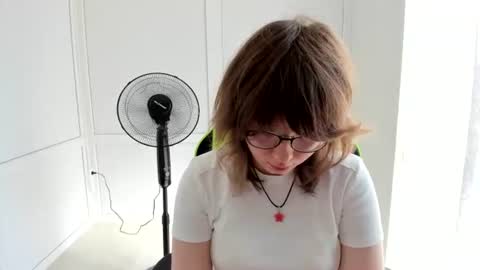 Snapshot of yamihoshii chatting on June 21, 6:38 am Sofia online show from June 21, 6:38 am
