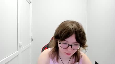 Snapshot of yamihoshii chatting on June 29, 6:19 am Sofia online show from June 29, 6:19 am