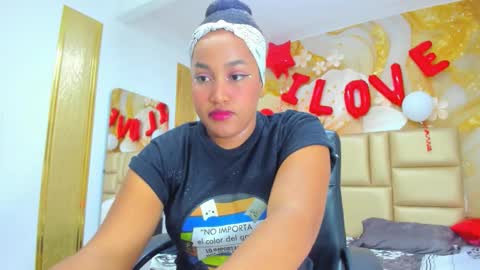 Naomi online show from February 16, 7:43 pm