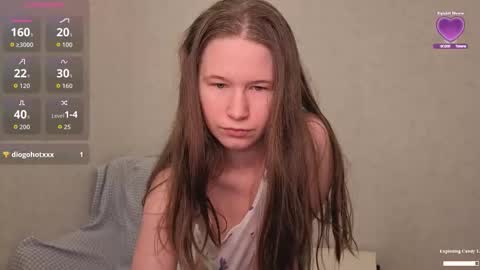 Snapshot of yana_squrel_22 chatting on September 14, 11:59 pm Yana  online show from September 14, 11:59 pm