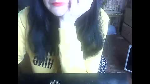 yanafiesta online show from May 5, 1:52 pm