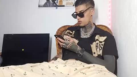 Yan online show from February 12, 7:14 am