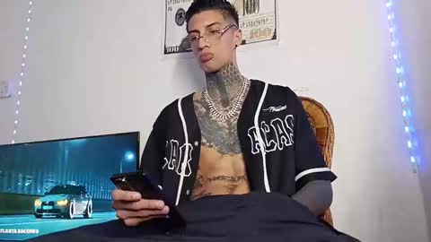 Yan online show from February 25, 2:10 am