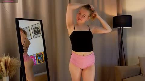 Kate online show from November 22, 2:16 pm