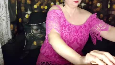 Anika online show from January 8, 4:20 pm