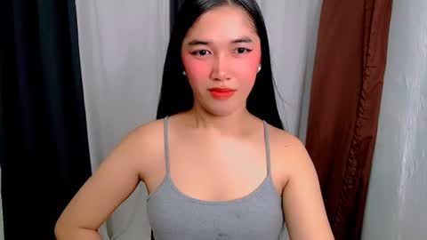 Snapshot of yanna_fucks chatting on July 12, 12:56 am Ur lovely Yanna online show from July 12, 12:56 am