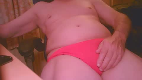 Snapshot of yapamature chatting on November 6, 3:13 pm dupuy online show from November 6, 3:13 pm