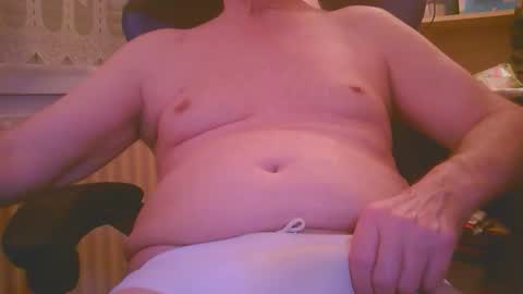 Snapshot of yapamature chatting on February 26, 10:36 am dupuy online show from February 26, 10:36 am