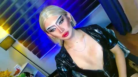 miss yasii online show from February 2, 1:32 pm