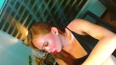 Snapshot of yasii19 chatting on June 10, 7:02 pm miss yasii online show from June 10, 7:02 pm