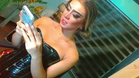 Snapshot of yasii19 chatting on July 7, 1:59 pm miss yasii online show from July 7, 1:59 pm