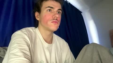 Snapshot of yayay333 chatting on January 14, 1:39 pm yayay333 online show from January 14, 1:39 pm