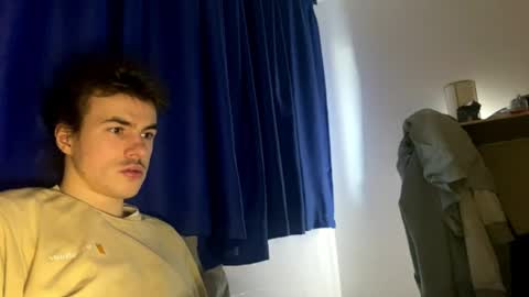 yayay333 online show from April 16, 5:58 pm