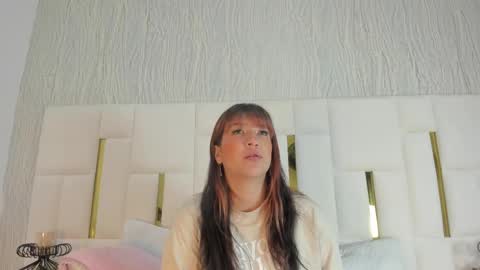 yayi derek  online show from September 22, 11:34 am