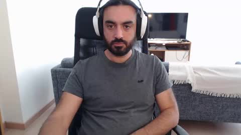 Snapshot of yeeaahoo chatting on September 23, 7:11 am yeeaahoo online show from September 23, 7:11 am