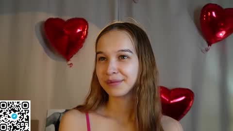 Snapshot of yeepshyy chatting on February 14, 6:15 pm Kate online show from February 14, 6:15 pm