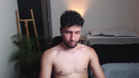 yeff online show from March 16, 9:30 pm