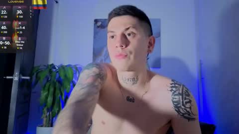 Snapshot of yeiko_romero_ chatting on March 18, 8:34 pm YEIKO ROMERO online show from March 18, 8:34 pm