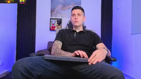 Snapshot of yeiko_romero_ chatting on July 2, 5:52 pm YEIKO ROMERO online show from July 2, 5:52 pm