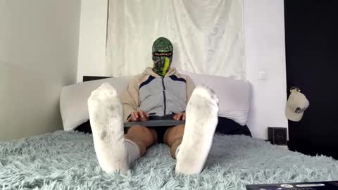 yeisongomezz online show from January 14, 5:02 am