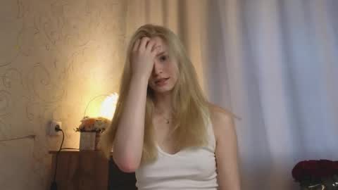 Yenna online show from May 26, 3:30 pm