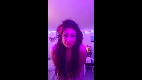 yesdaddy576415 online show from March 27, 9:21 am