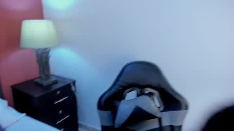 Snapshot of yesenia_villan chatting on March 2, 12:34 pm Y E S E N I A online show from March 2, 12:34 pm