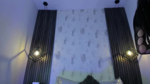 Yessicsa  online show from June 16, 12:35 am