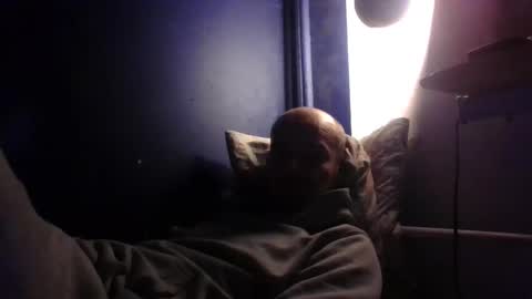 yewloo online show from November 11, 7:14 pm