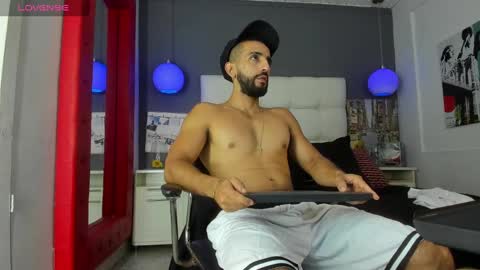 Snapshot of yiyo10_ chatting on September 17, 9:27 pm Yiyo online show from September 17, 9:27 pm