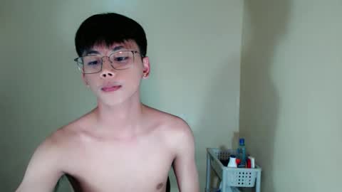 ynotyu online show from November 5, 1:55 pm