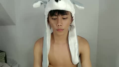 ynotyu online show from February 21, 2:29 pm