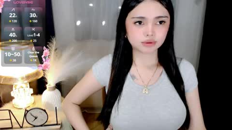 Snapshot of yogirl_abby chatting on May 28, 3:53 pm Hi i am Abby i am Filipina Aussie youve ever wanted to meet NOT INTO CHEAP GUY online show from May 28, 3:53 pm