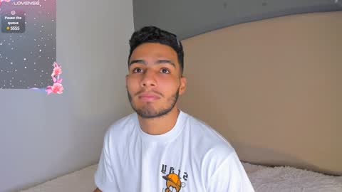 Snapshot of yoi_olimpo chatting on December 3, 12:27 pm Yoi Olimpo online show from December 3, 12:27 pm